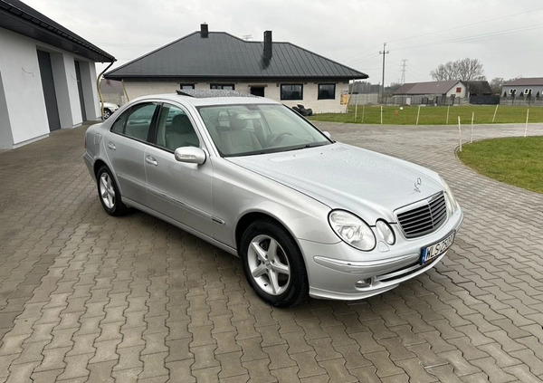 Mercedes-Benz Klasa E cena 12900 przebieg: 311000, rok produkcji 2004 z Wąchock małe 277